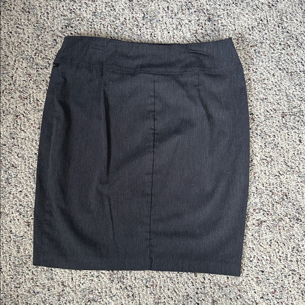 Joe Benbasset (Joe B) Charcoal Pencil Skirt size XL Grey length 19.5” - Picture 3 of 4